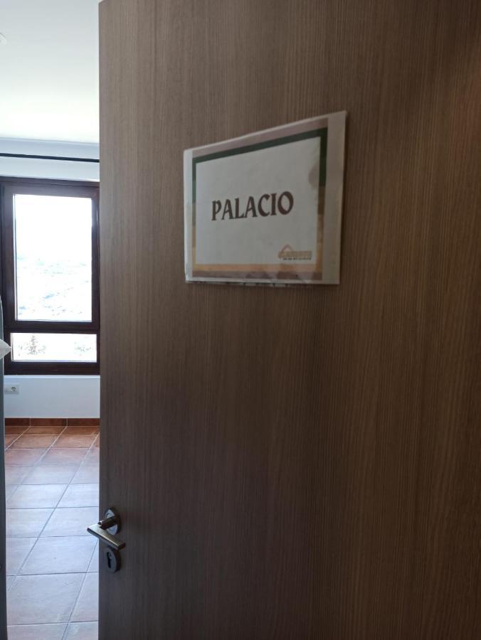 Albergue De 소스델레이카토리코 외부 사진